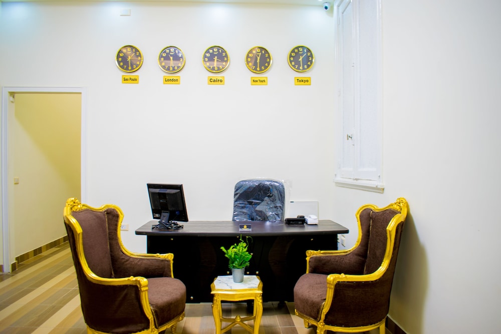Golden Palace Hotel 33/49