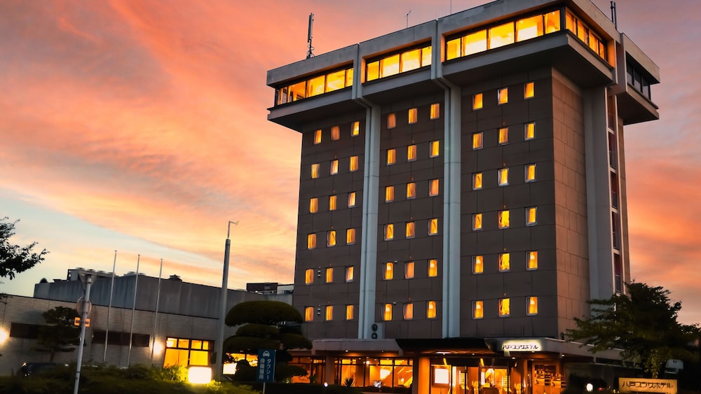 Hachinohe Plaza Hotel 3/56