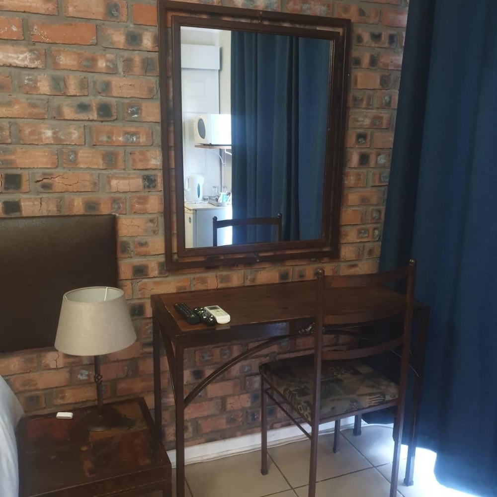 Angels Haven Guesthouse 30/49