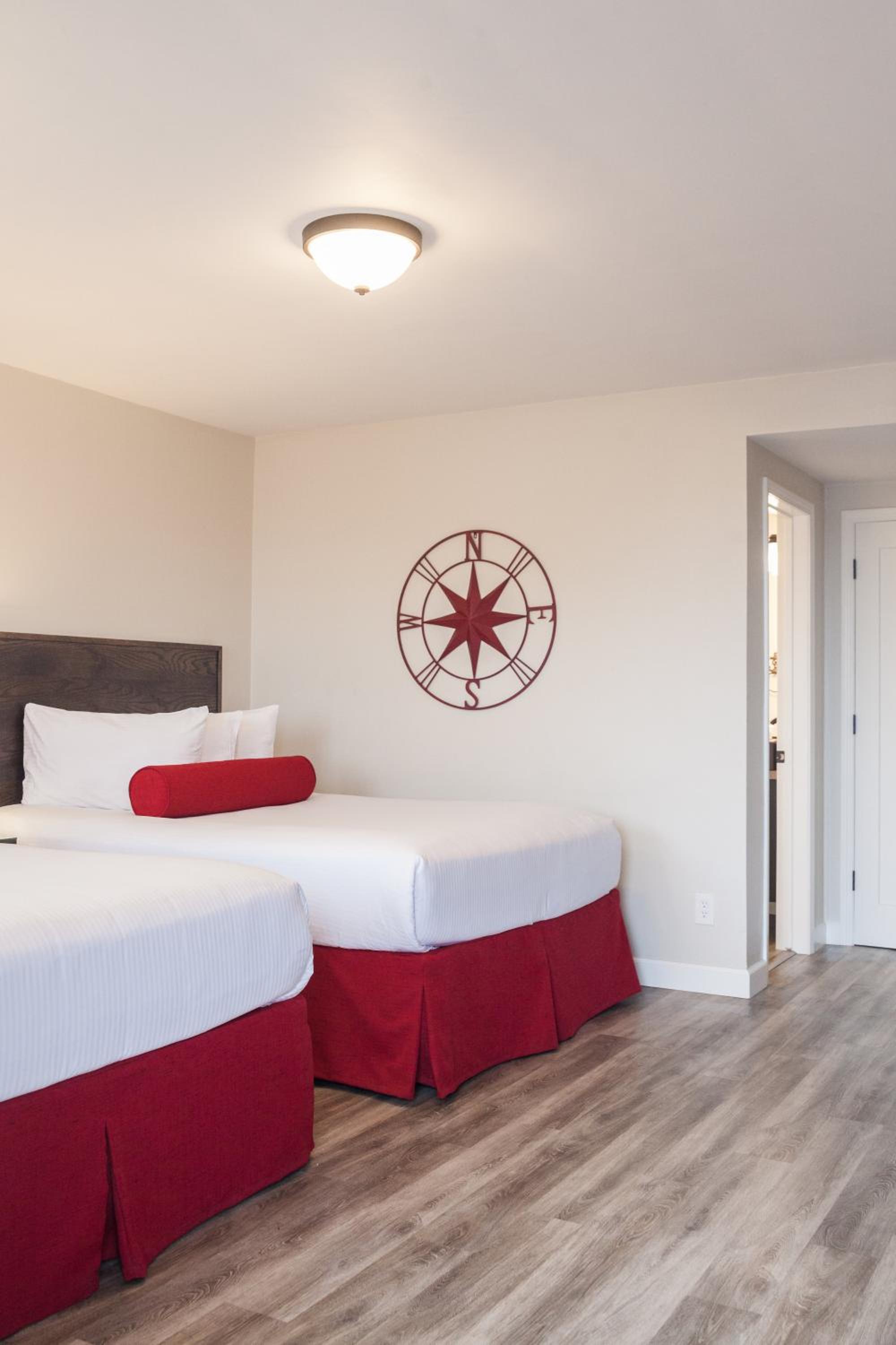Superior, 2 Queen Beds, Ocean View