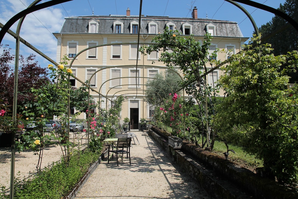 Citotel Des Eaux 67/71