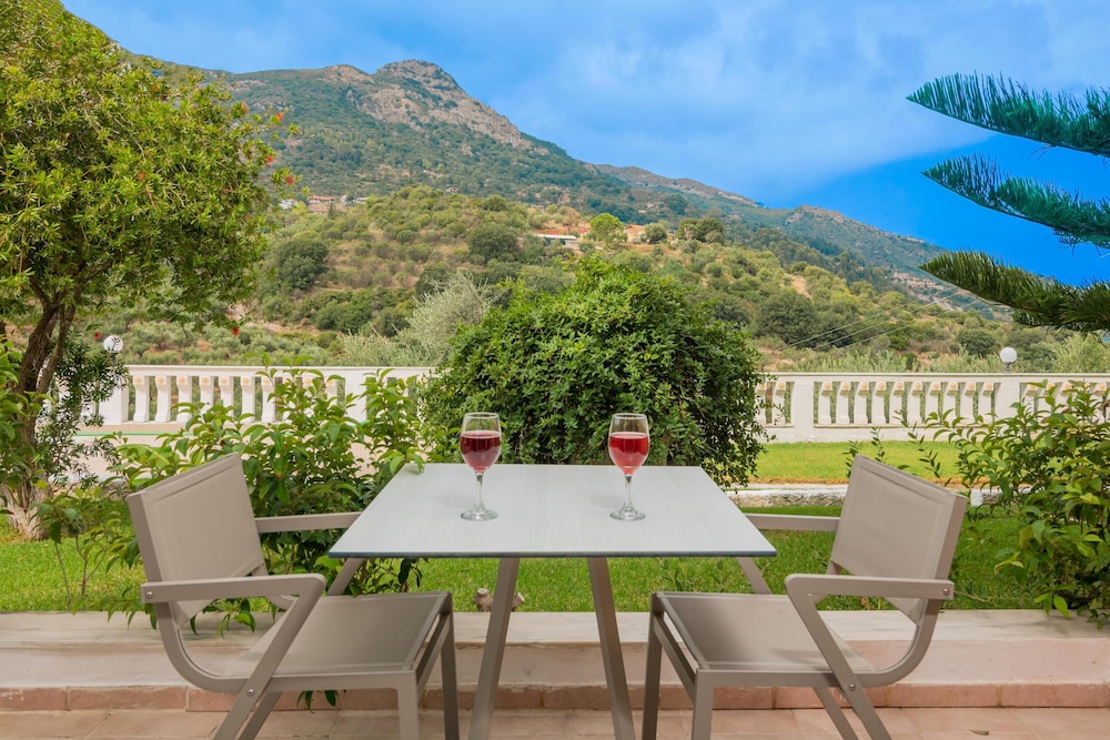 Matilda Hotel by Anayia All Inclusive Resorts 38/50