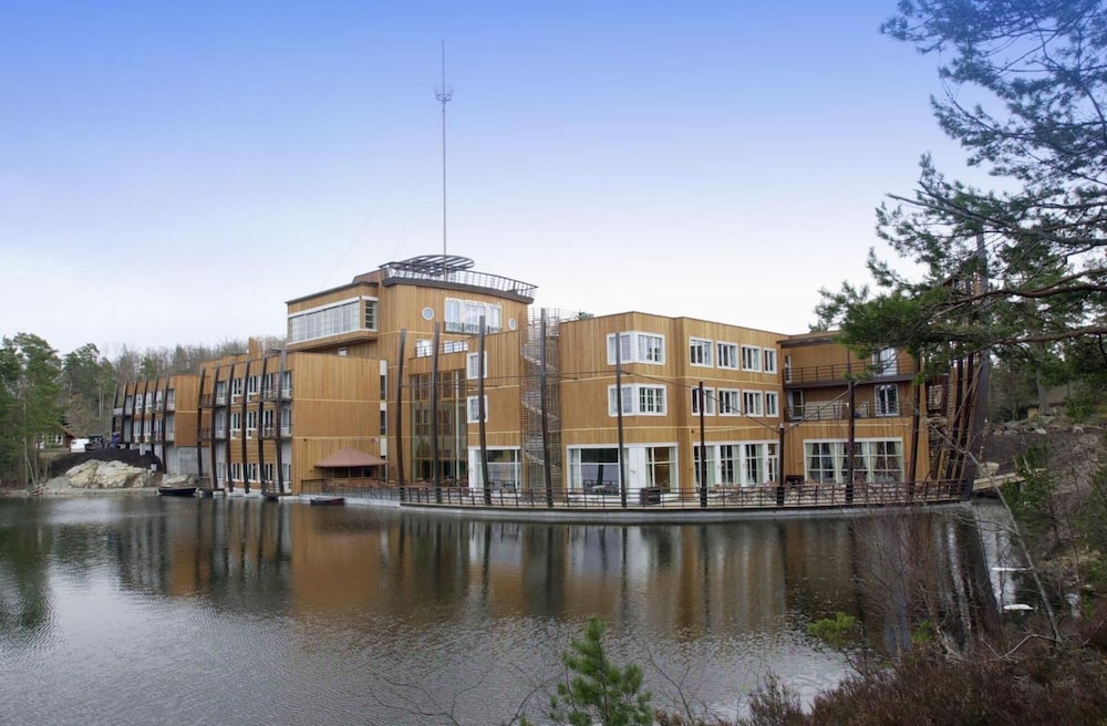 Dyreparken Safarihotell 6/50