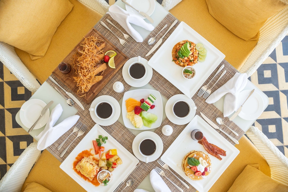 DoubleTree by Hilton Mazatlan 64/81