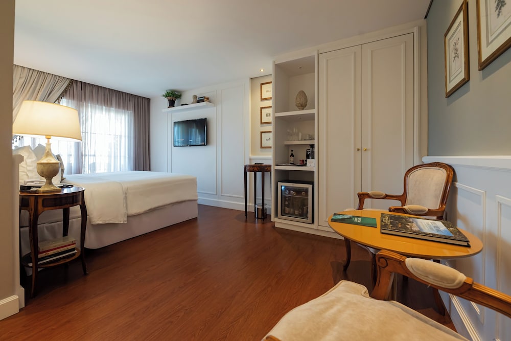 غرفة بريستيج بسرير كينج، Villa Do Vale Boutique Hotel And Bistro 2/10