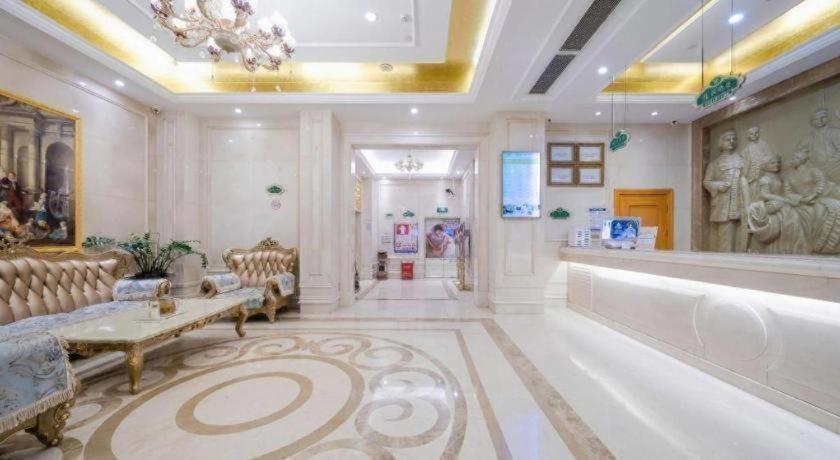 Vienna Hotel (Shenzhen Guanlan Shanshui Tianyuan) 16/58