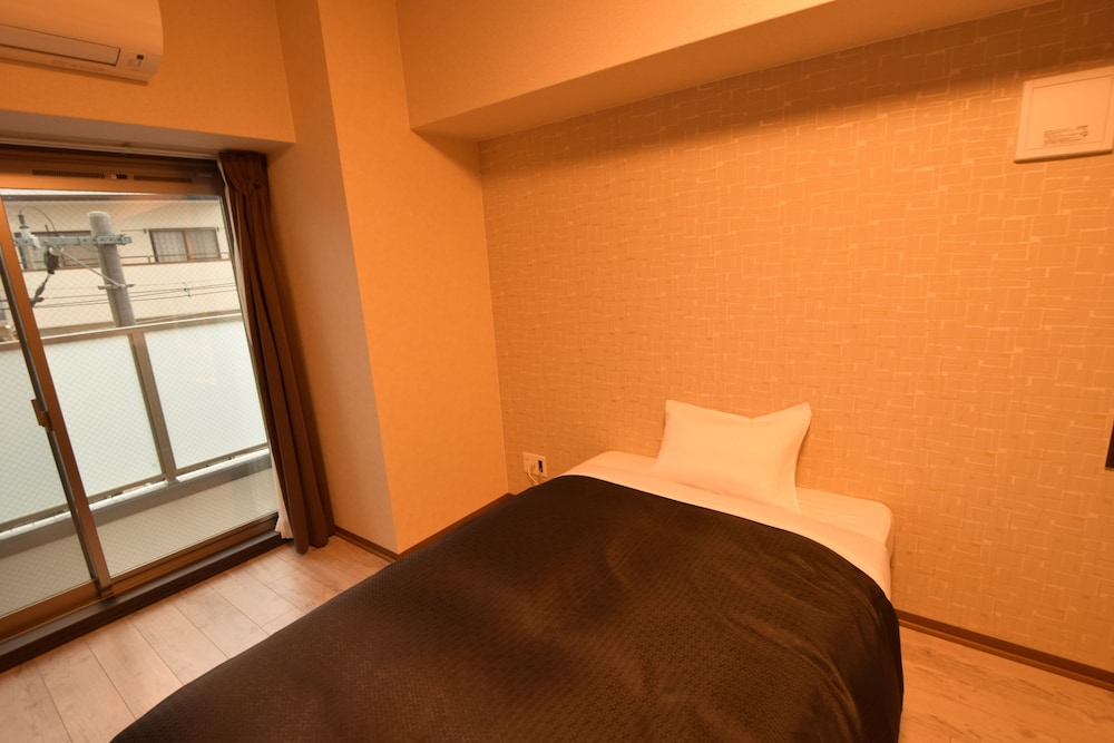 Hotel Trad 16/40