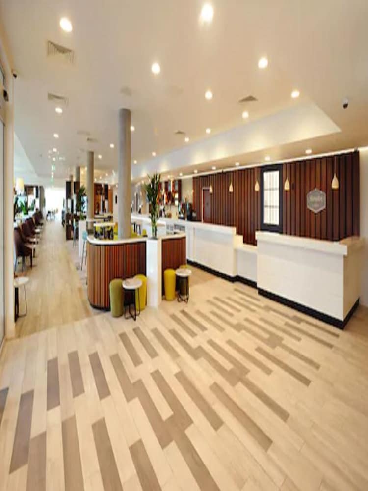 Hampton By Hilton London Stansted Airport 8/59