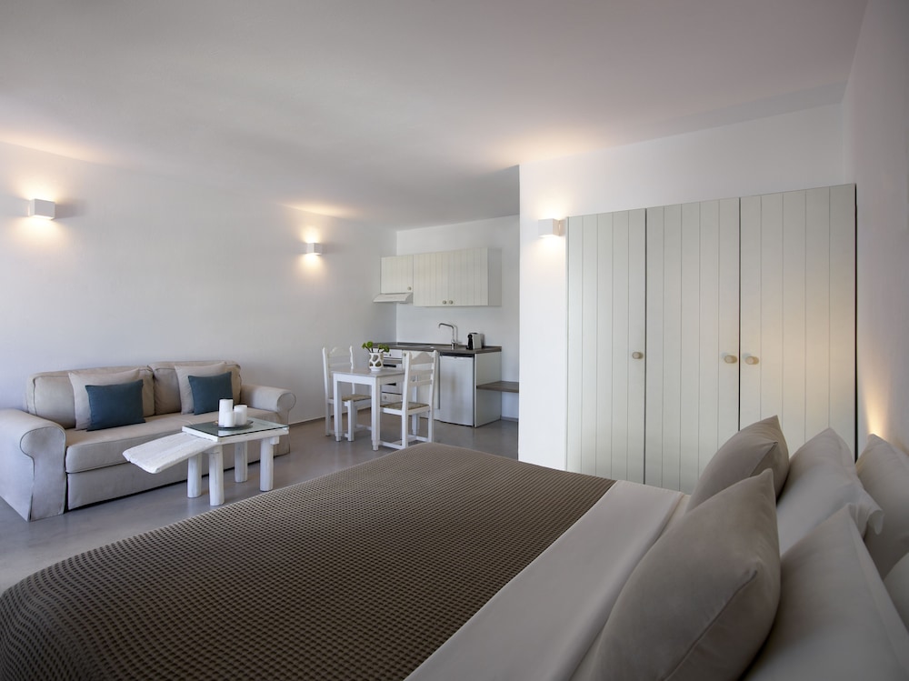WONDERFUL, JUNIOR, STUDIO, SEA VIEW