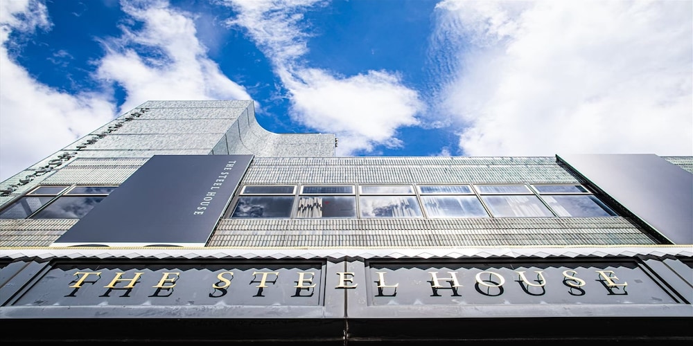 The Steel House (Ex Harmonie Cinq Hotel) 1/41