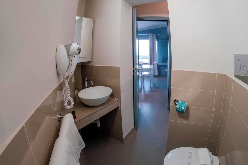 Villaggio Cala Mancina 66/68