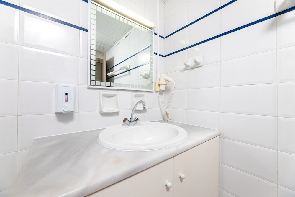 Kostakis Beach Hotel 41/46