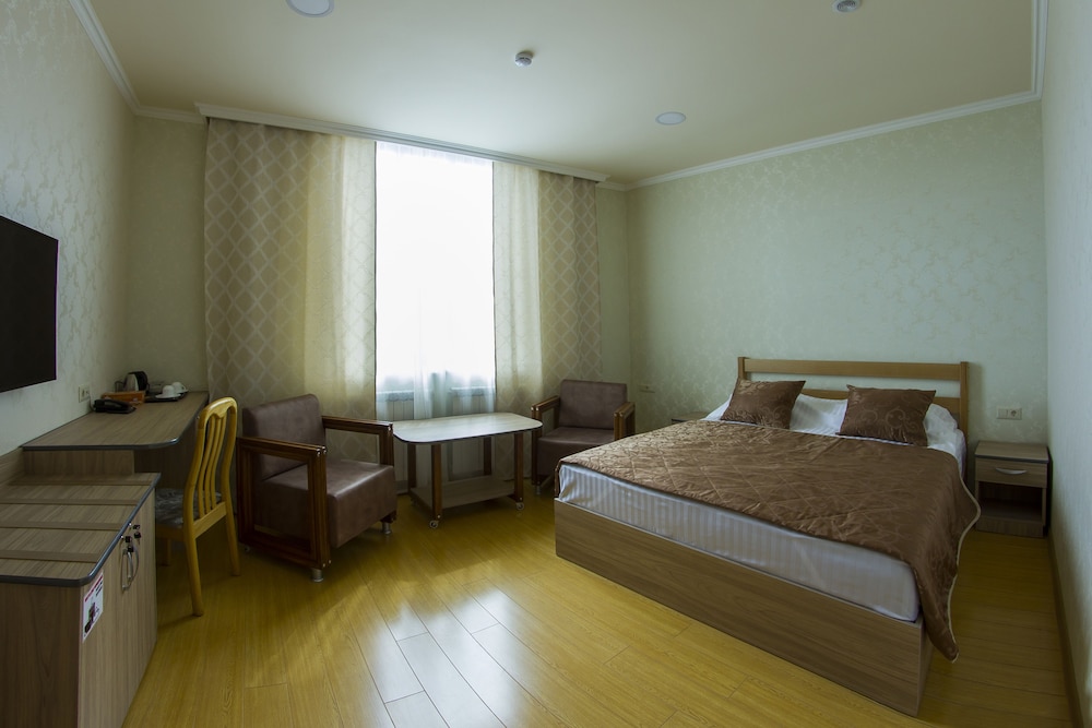 STANDARD, TWIN BEDS