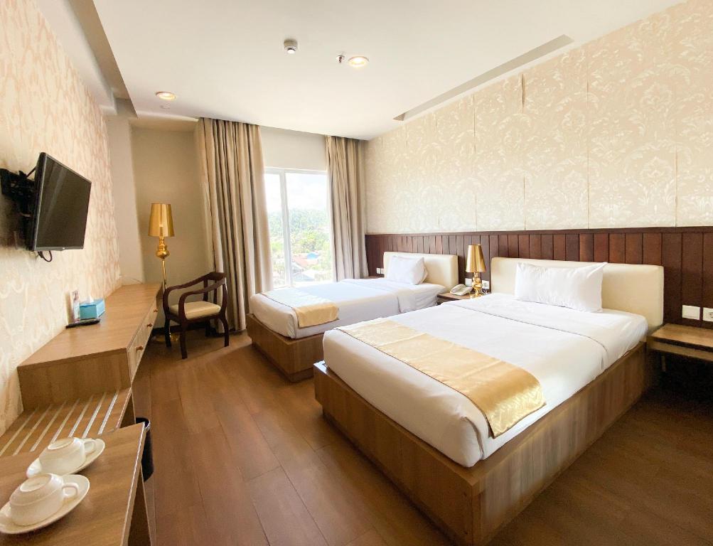 Sutanraja Amurang Hotel 11/19