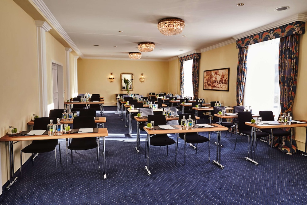 Steigenberger Grandhotel Belvedere 66/75