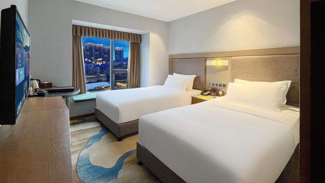 Landscape City Hotel 12/46
