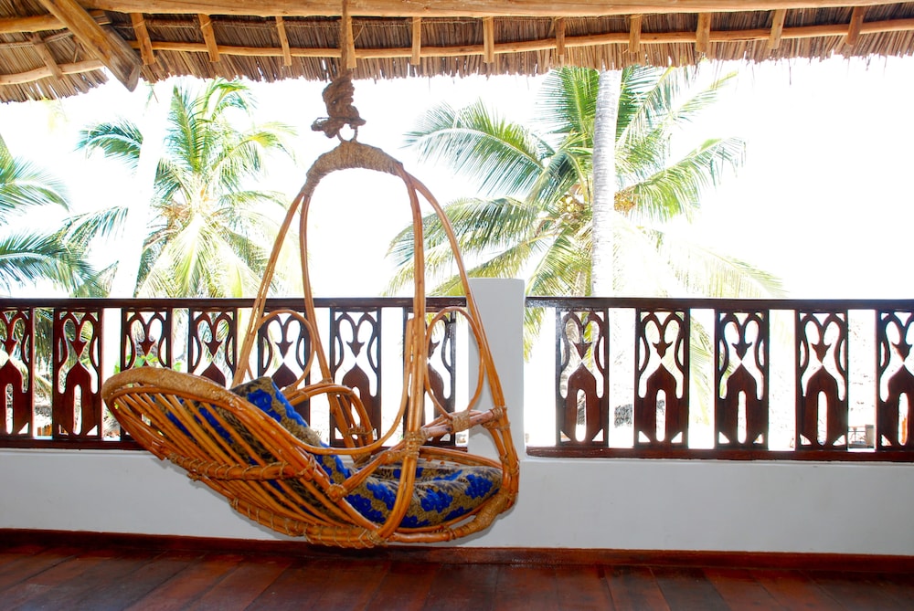 Zanzibar House 25/50