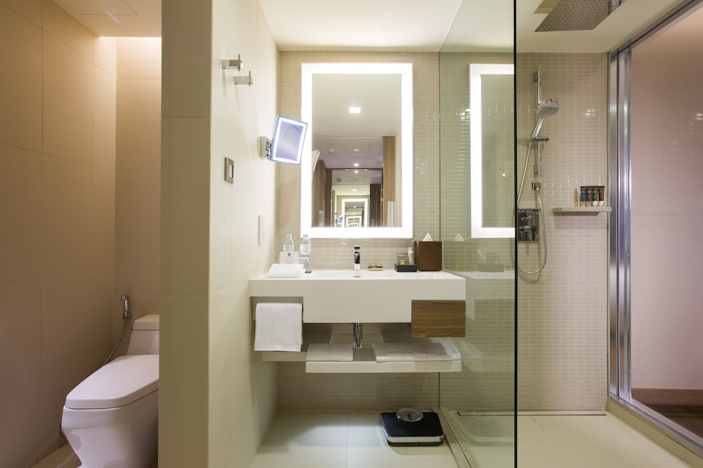 Novotel Bangkok Sukhumvit 20 77/77