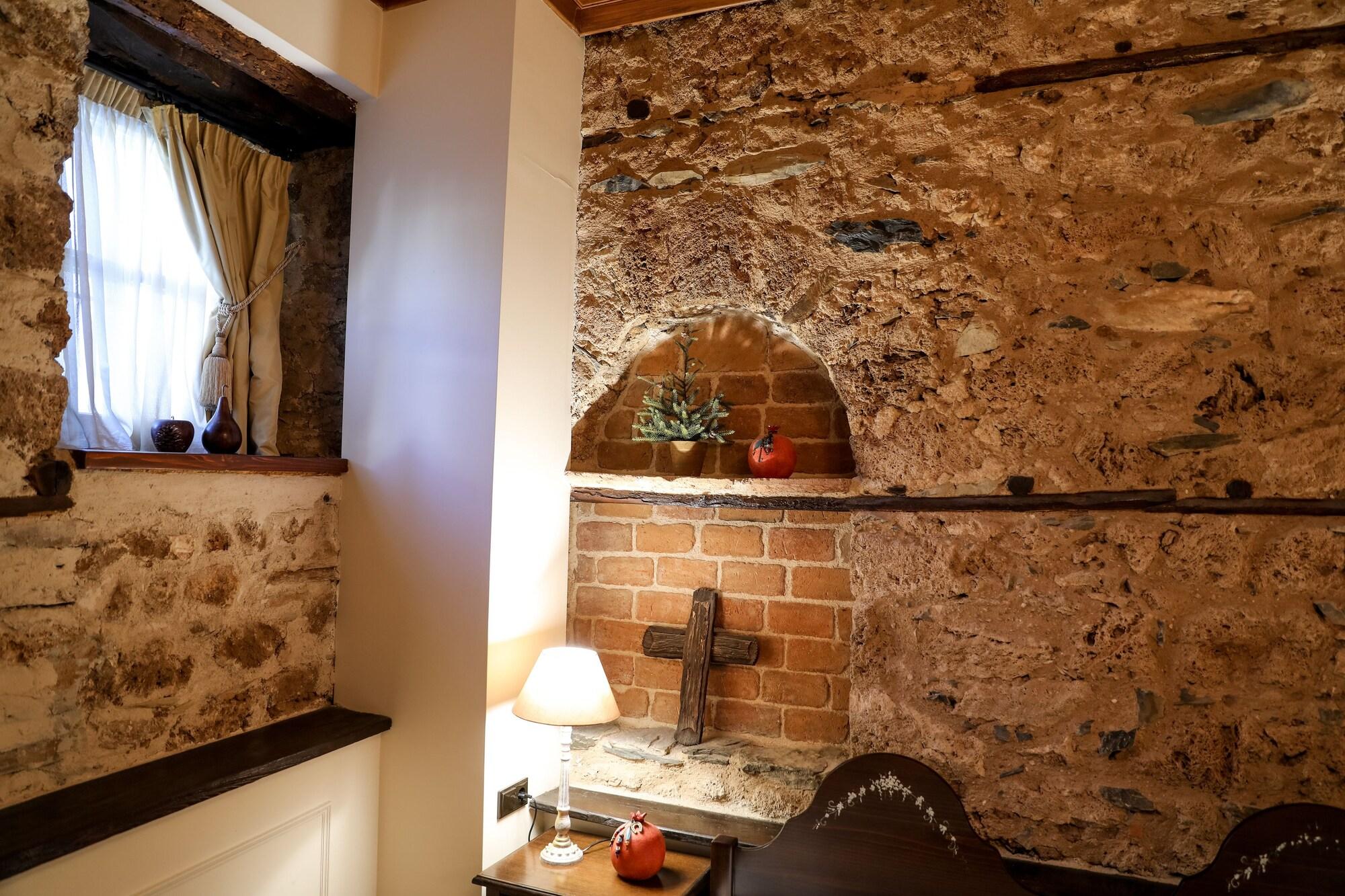 Palea Poli Boutique Hotel 50/50
