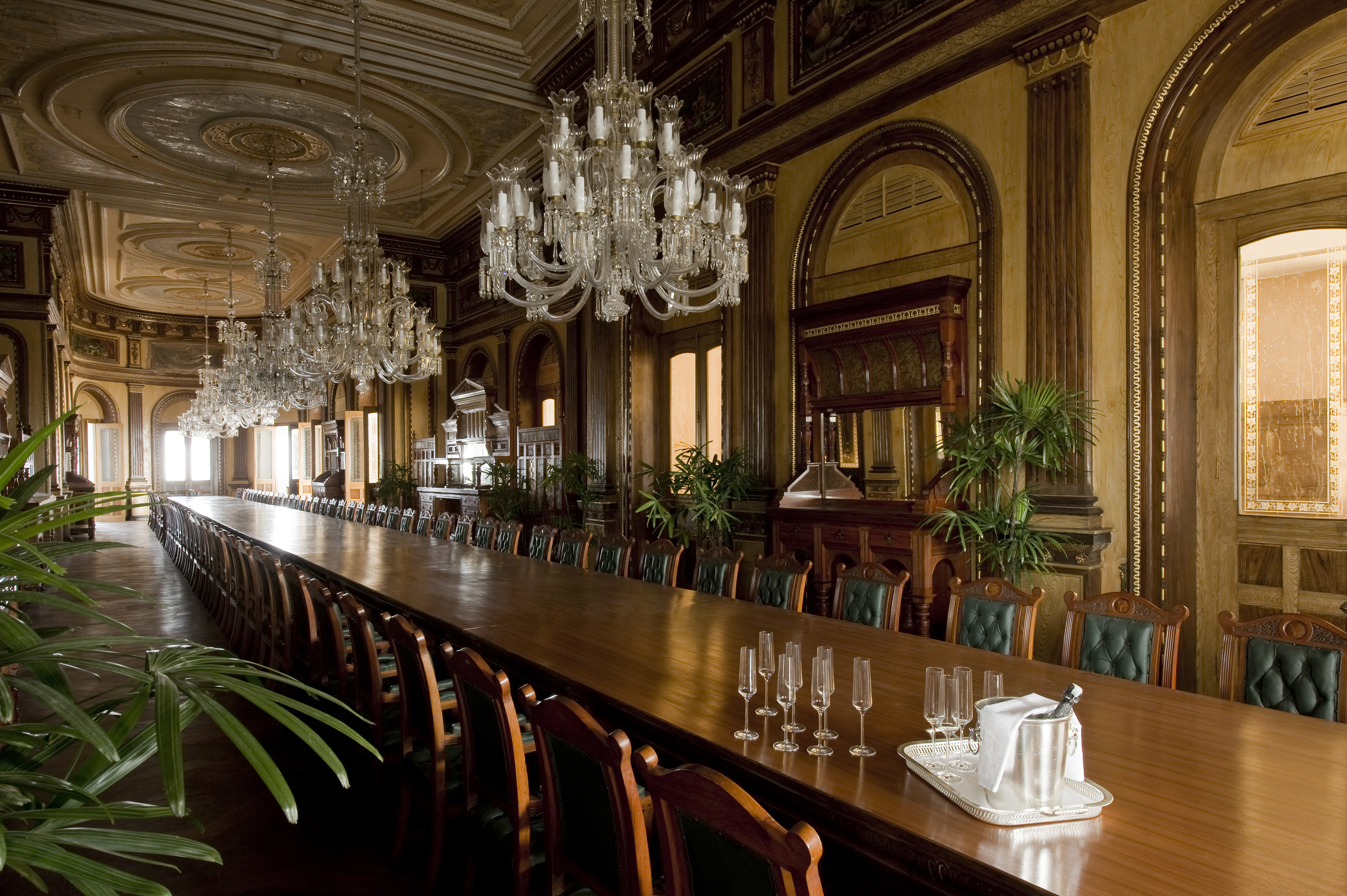TAJ FALAKNUMA PALACE 67/81