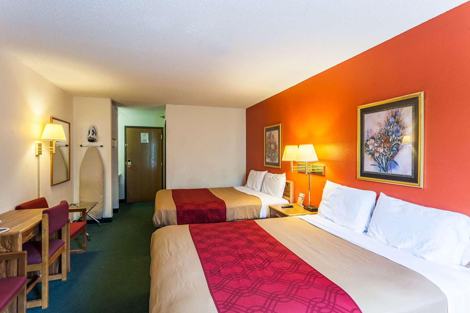 ROOM, 2 QUEEN BEDS