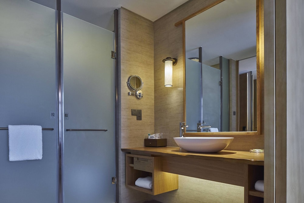 Four Points By Sheraton Chengdu Pujiang Resort 13/37