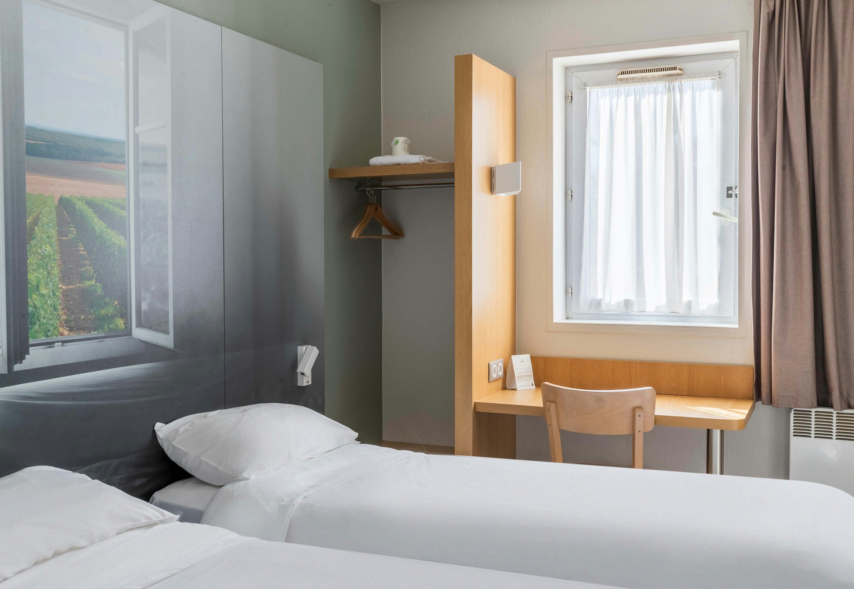 B&B Hotel Bourges 1 15/27