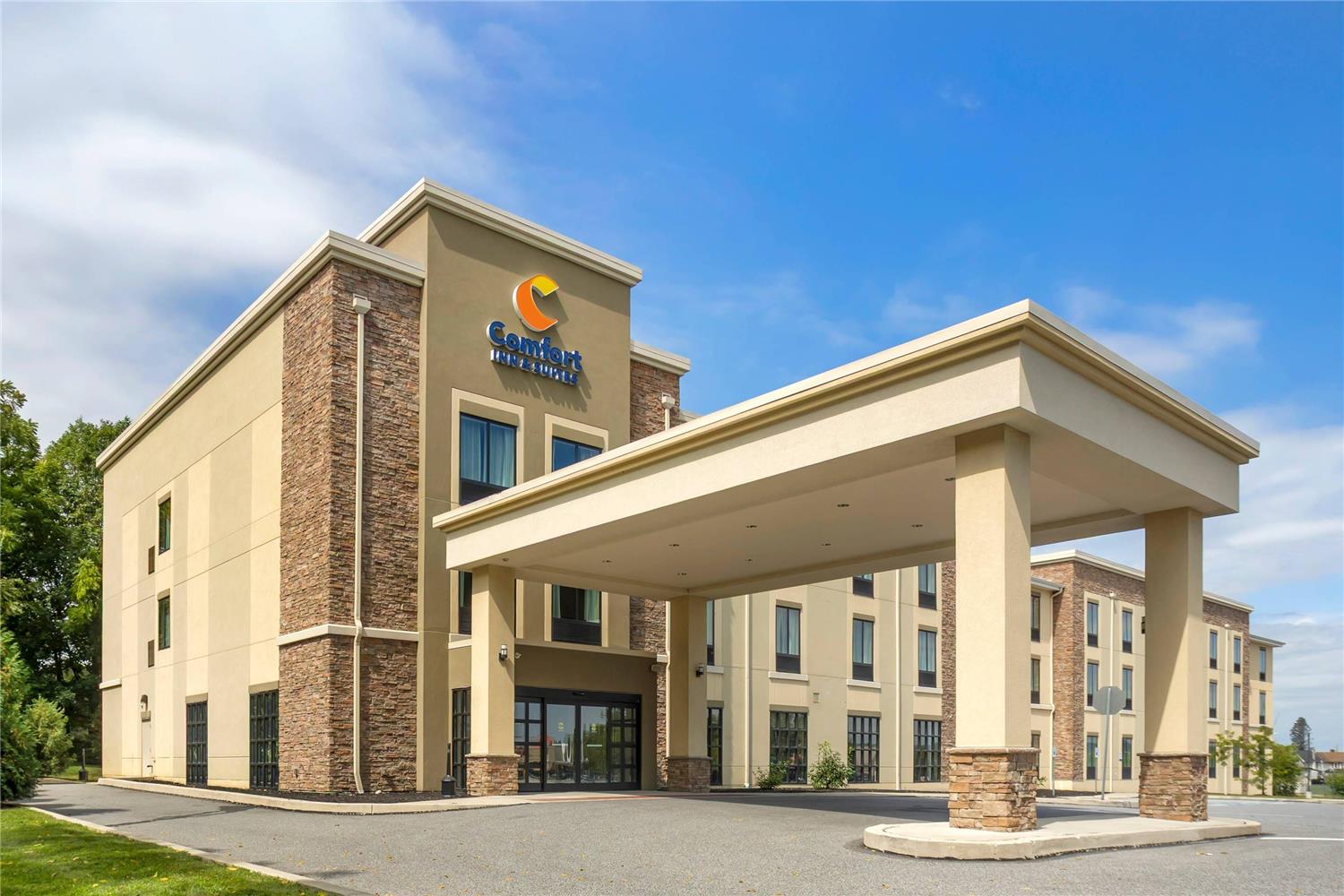 Comfort Inn & Suites Gap Amish Country 2/22
