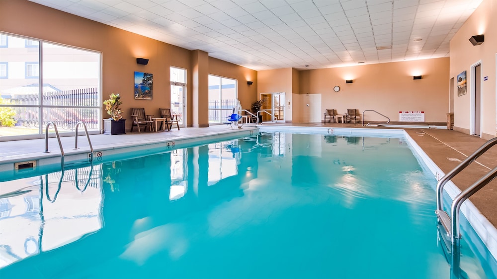 Best Western Plus Brandywine Inn & Suites 3/40