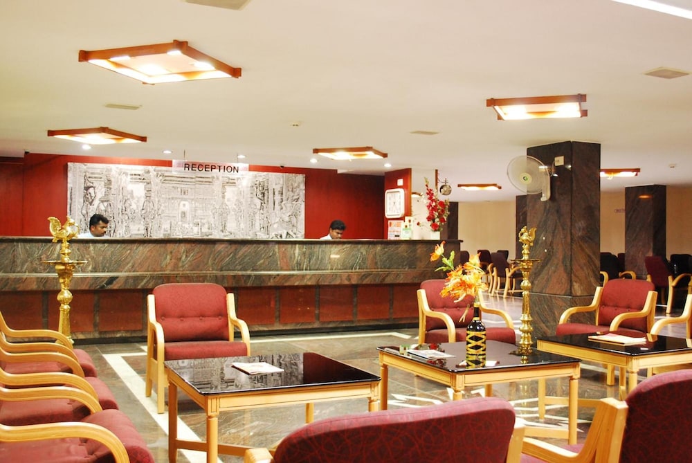 HOTEL RAJADHANE 5/53