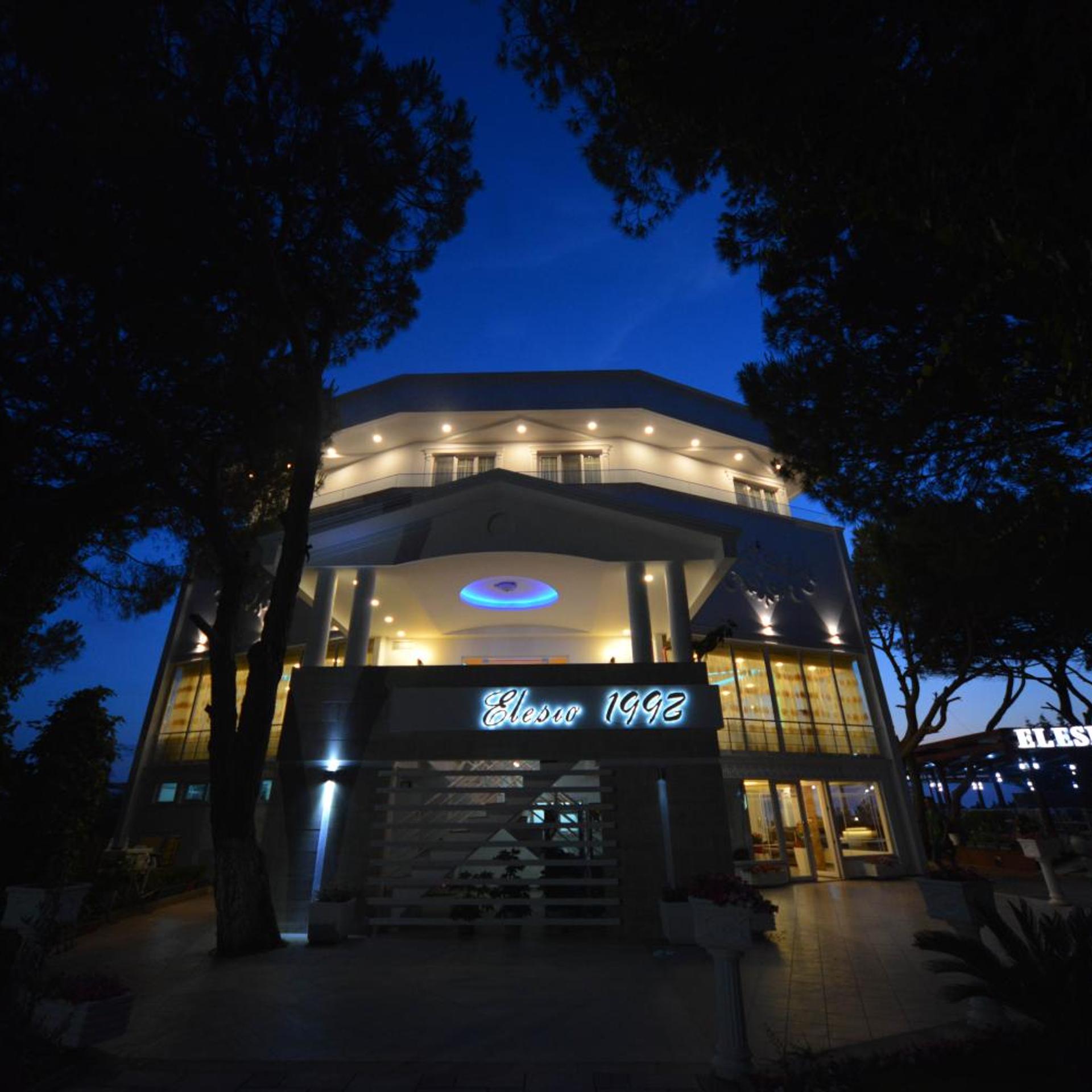 Hotel Elesio 5/50