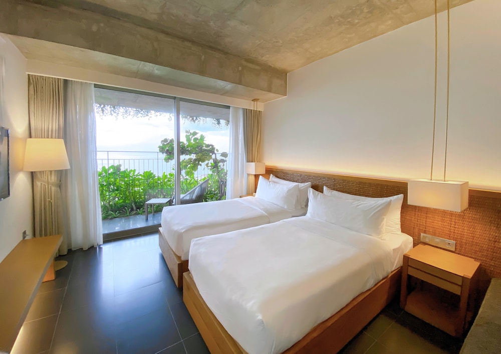 Chicland Da Nang Beach Hotel 18/72