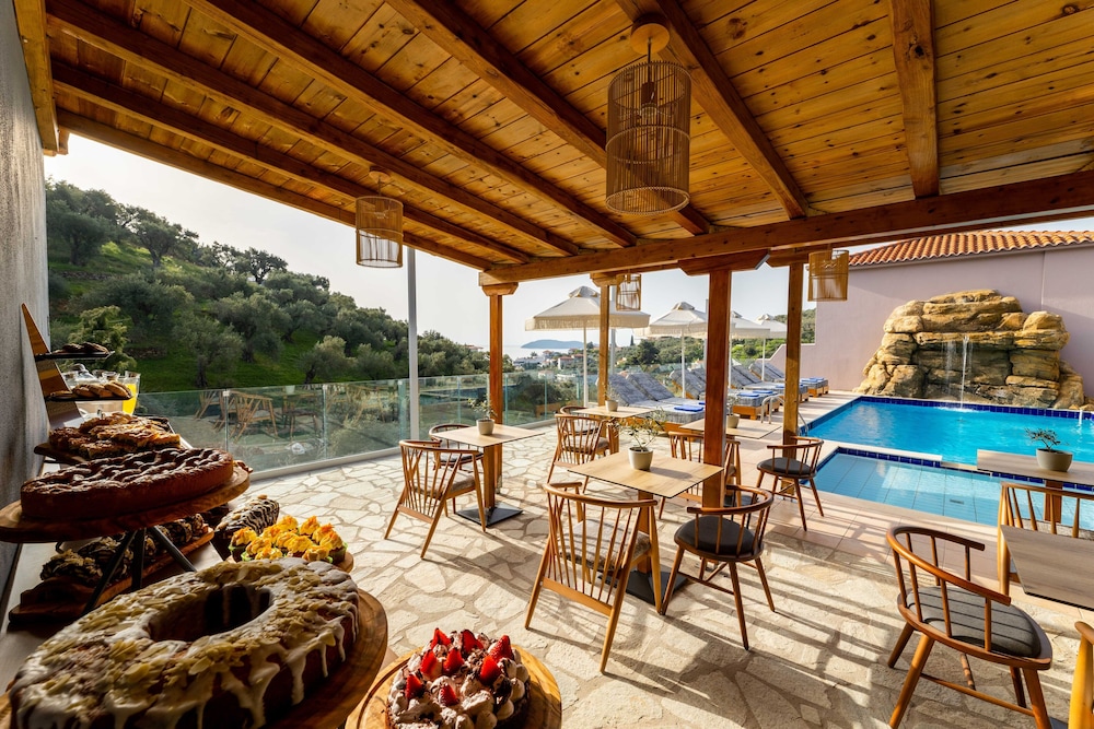 Skiathos Avaton Suites and Villas 59/66