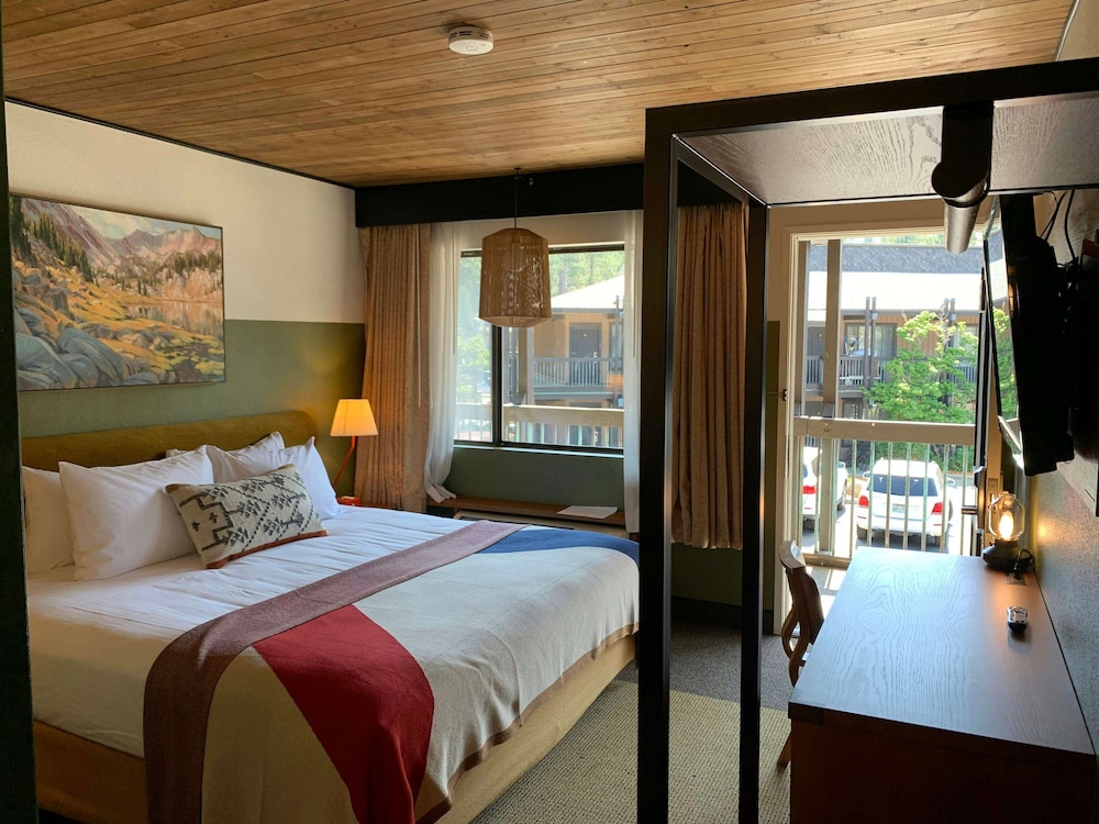 Station House Inn South Lake Tahoe 24/71
