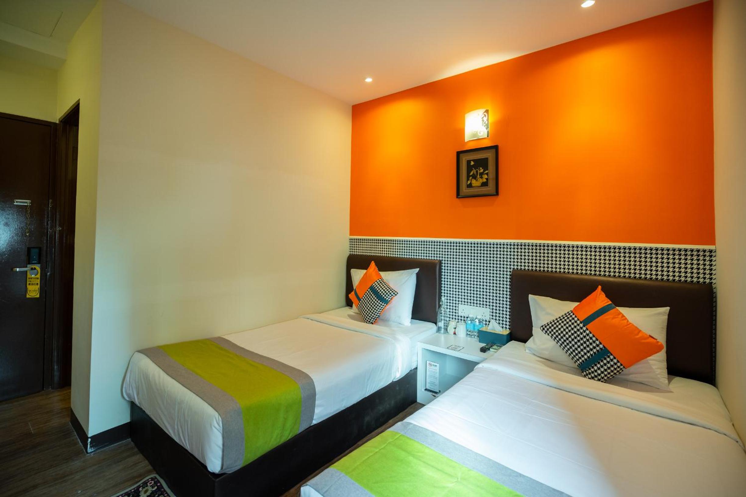 Link Hotel 30/50
