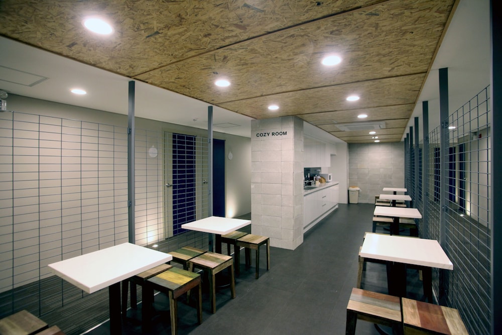 Kstar Metro Hotel Formerly K Pop Hotel Dongdaemun 53/65
