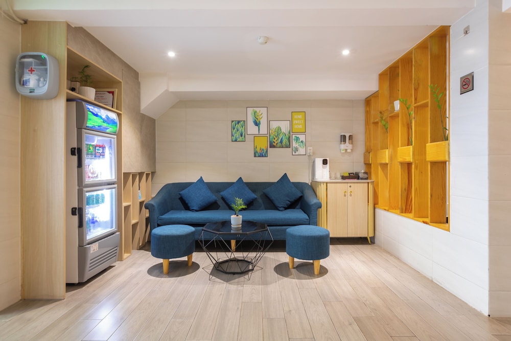 Bin Bin Hotel 9 43/50