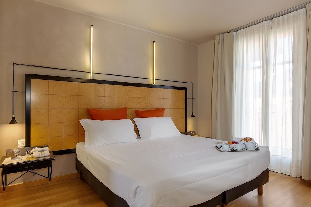 Hotel Ancora 20/68