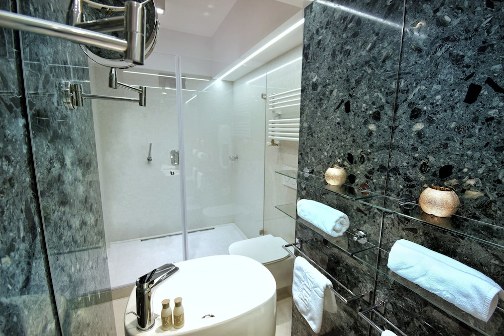 Hotel Rina Sinaia 49/50