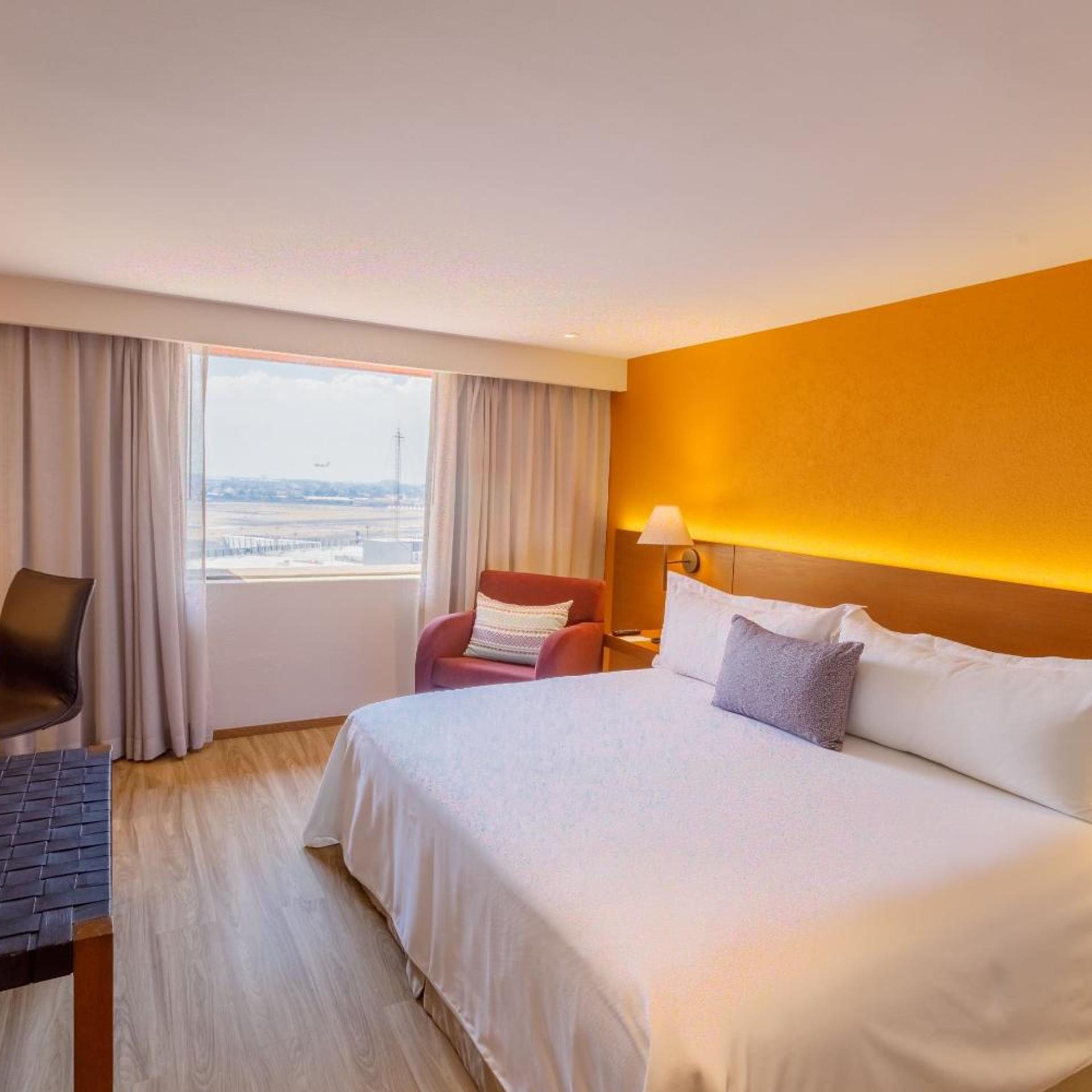 Superior, King Bed