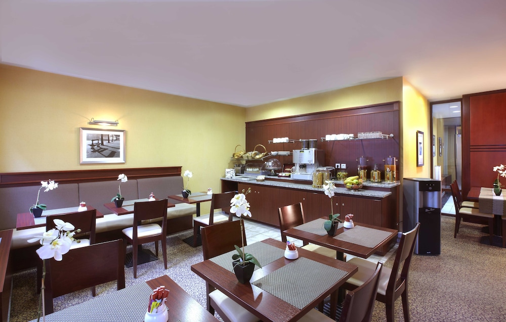 Residence Inn by Marriott Paris Didot Montparnasse 38/50