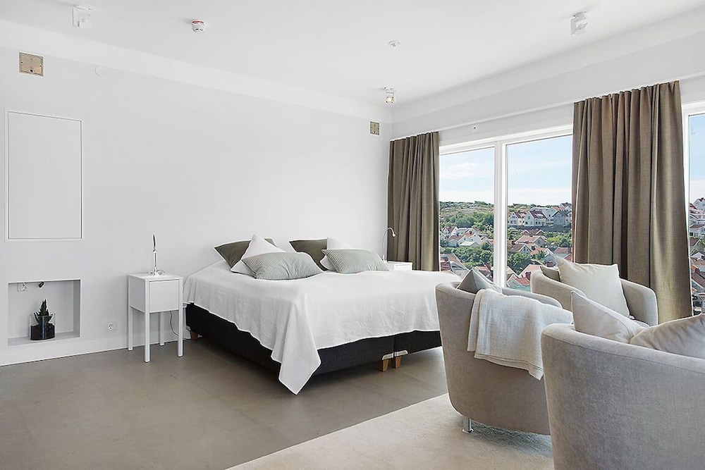 Hotell Kungshamn 10/50