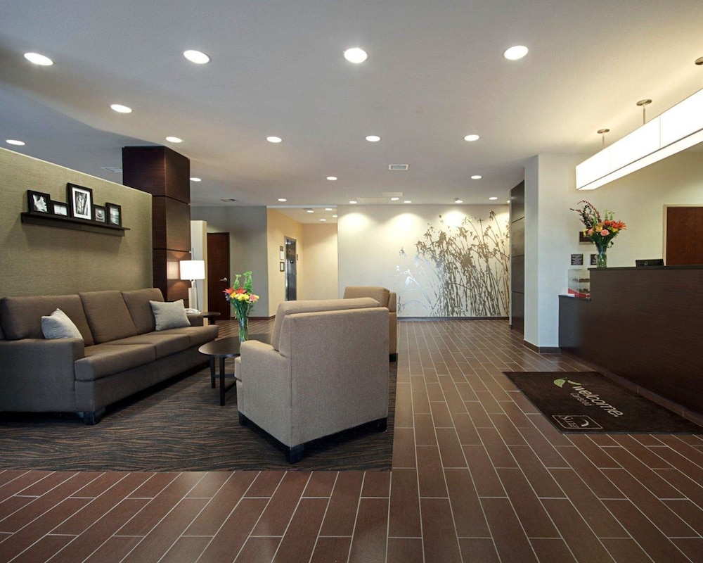Sleep Inn & Suites Carlsbad Caverns Area 9/46