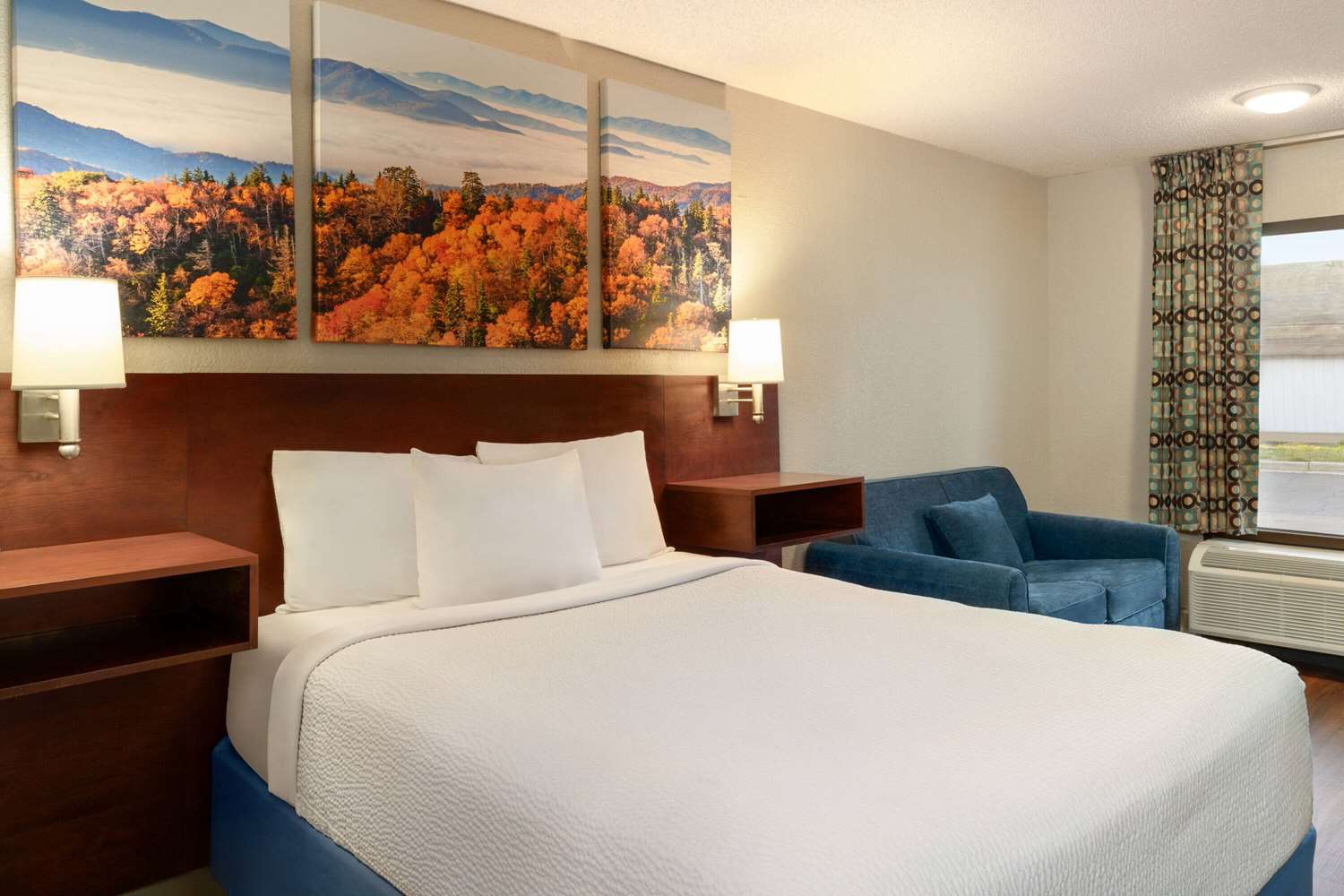 Days Inn by Wyndham Dillon 8/23