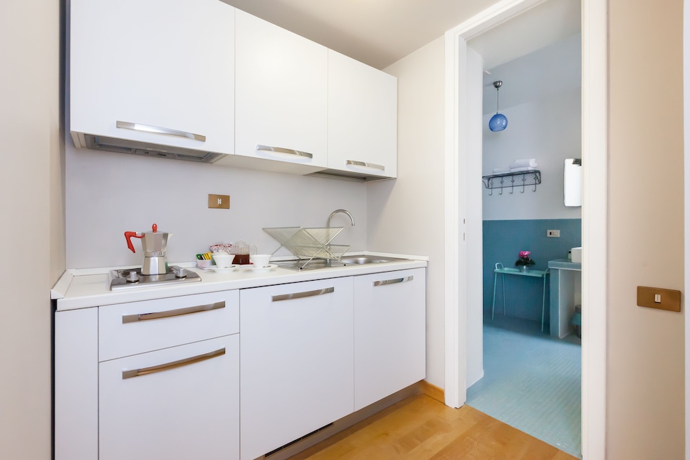 Salotto Monti 7/49
