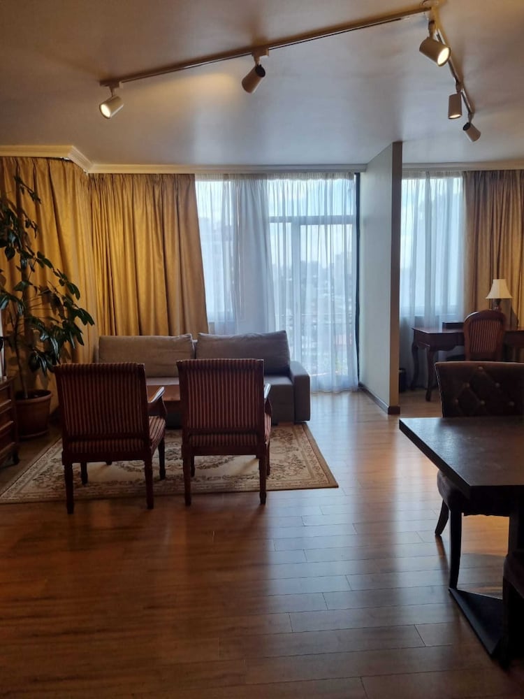 The Residence Suite Hotel 26/42