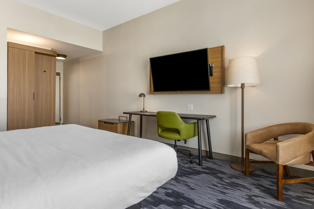Fairfield by Marriott Inn & Suites Sandusky 18/49