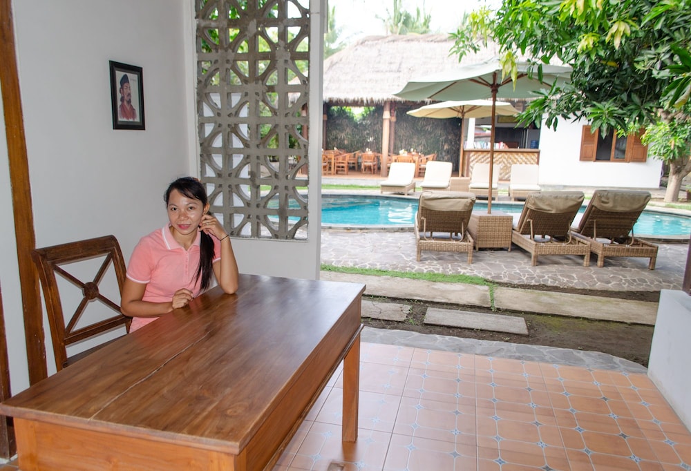 Si Pitung Village 8/50