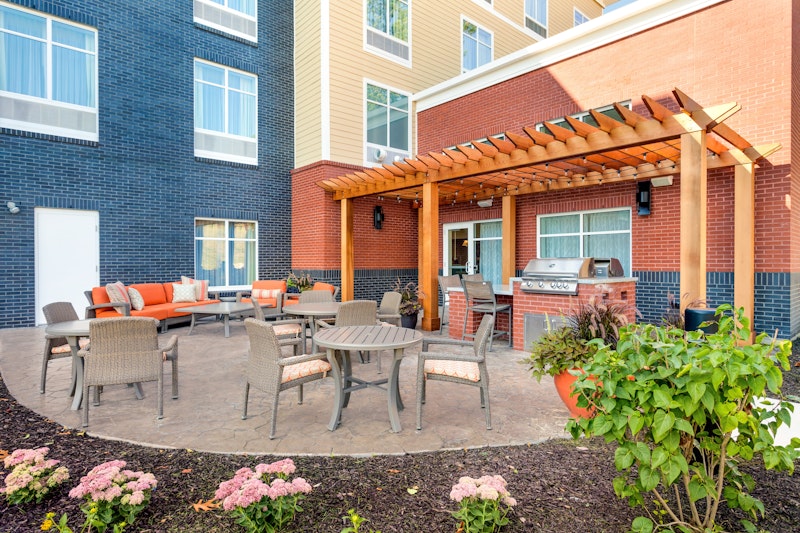Homewood Suites By Hilton Gateway Hills Nashua 41/42