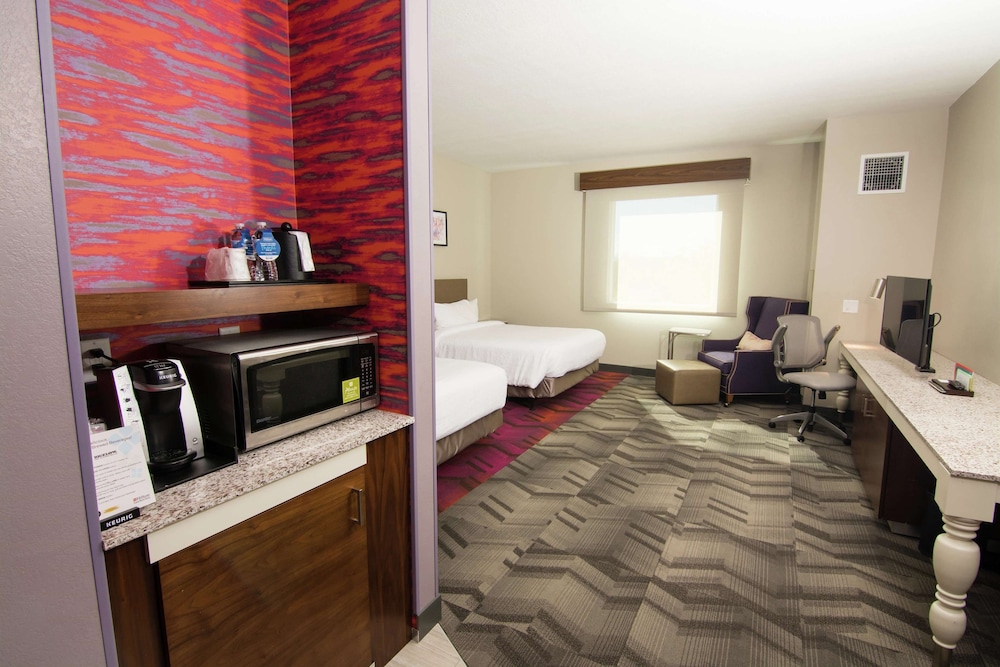Hilton Garden Inn Tampa Suncoast Parkway 27/53